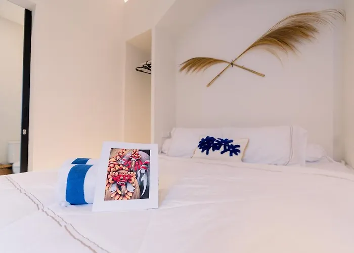 Tropical Escape In 2br Private Pool & Bath Villa Canggu