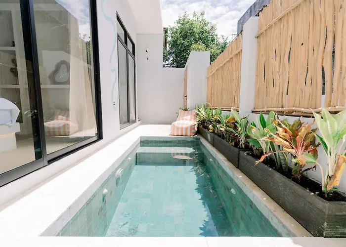 Tropical Escape In 2br Private Pool & Bath Villa